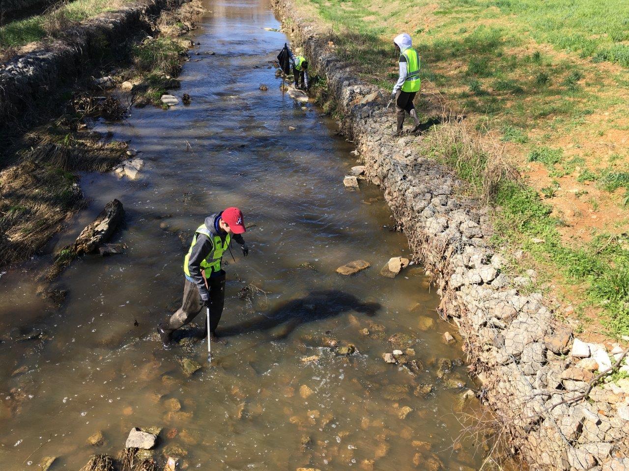 Creek Cleanup (12)
